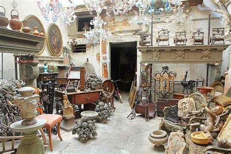 The 15 Best Vintage Stores in Florence .